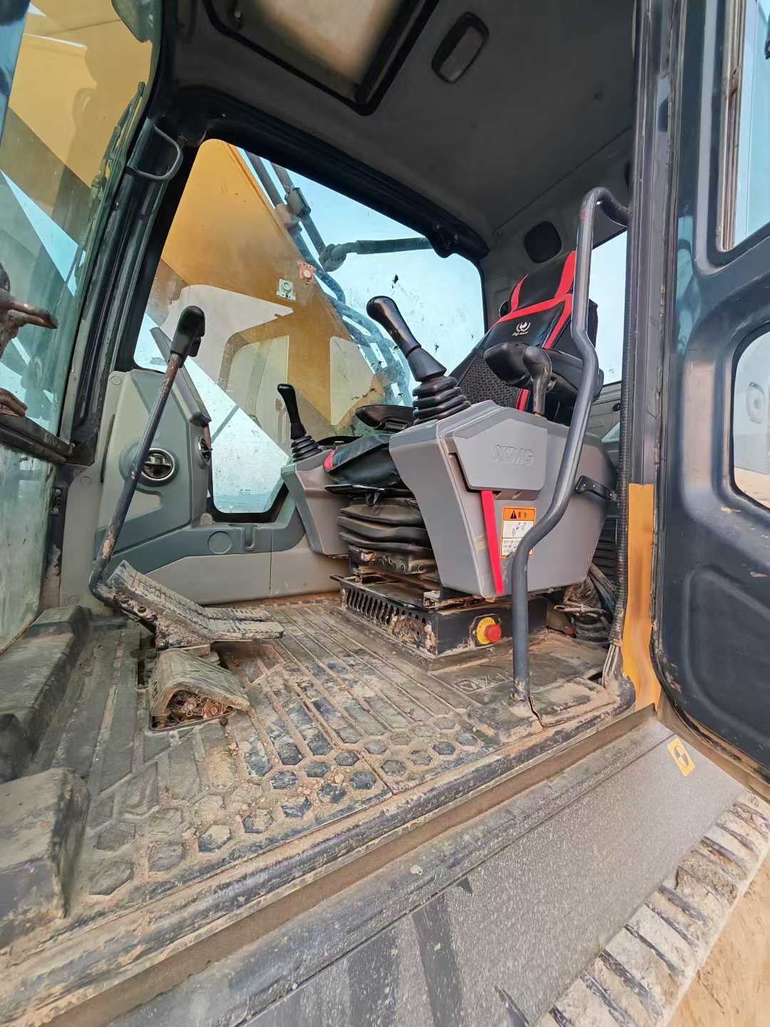 Used XCMG XE80 Excavator 2021 Model / 6