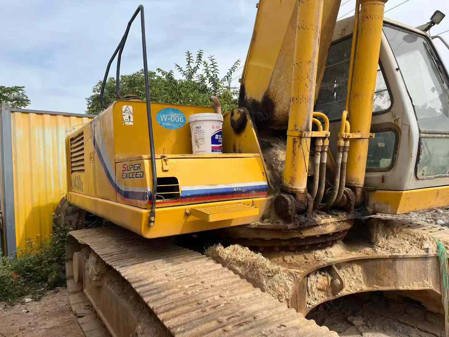 Used Kato HD1430 Excavator 2016 Model / 2