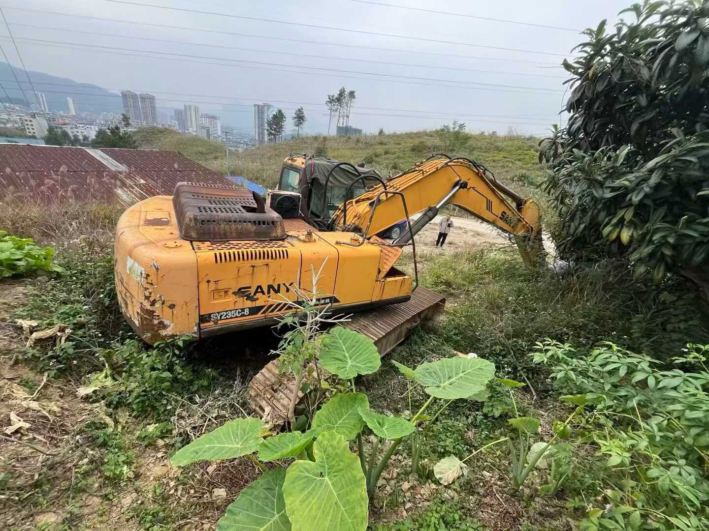 Used Sany SY235C Excavator 2016 Model / 9