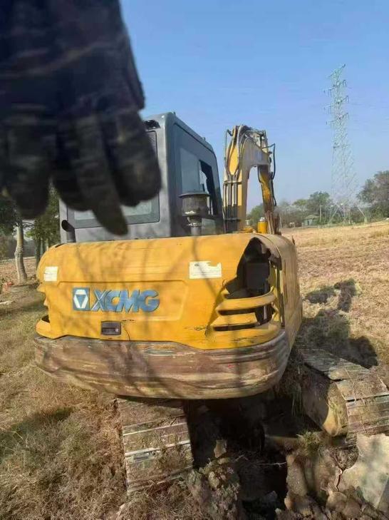 Buy XCMG XE60 Used Excavator / 1