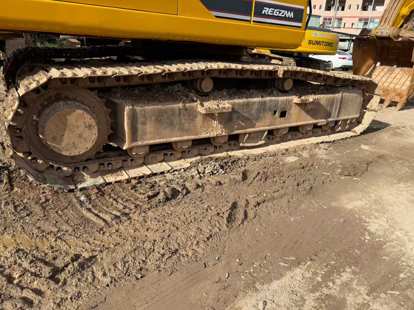 Used Kato HD1430R Excavator 2016 Model / 5