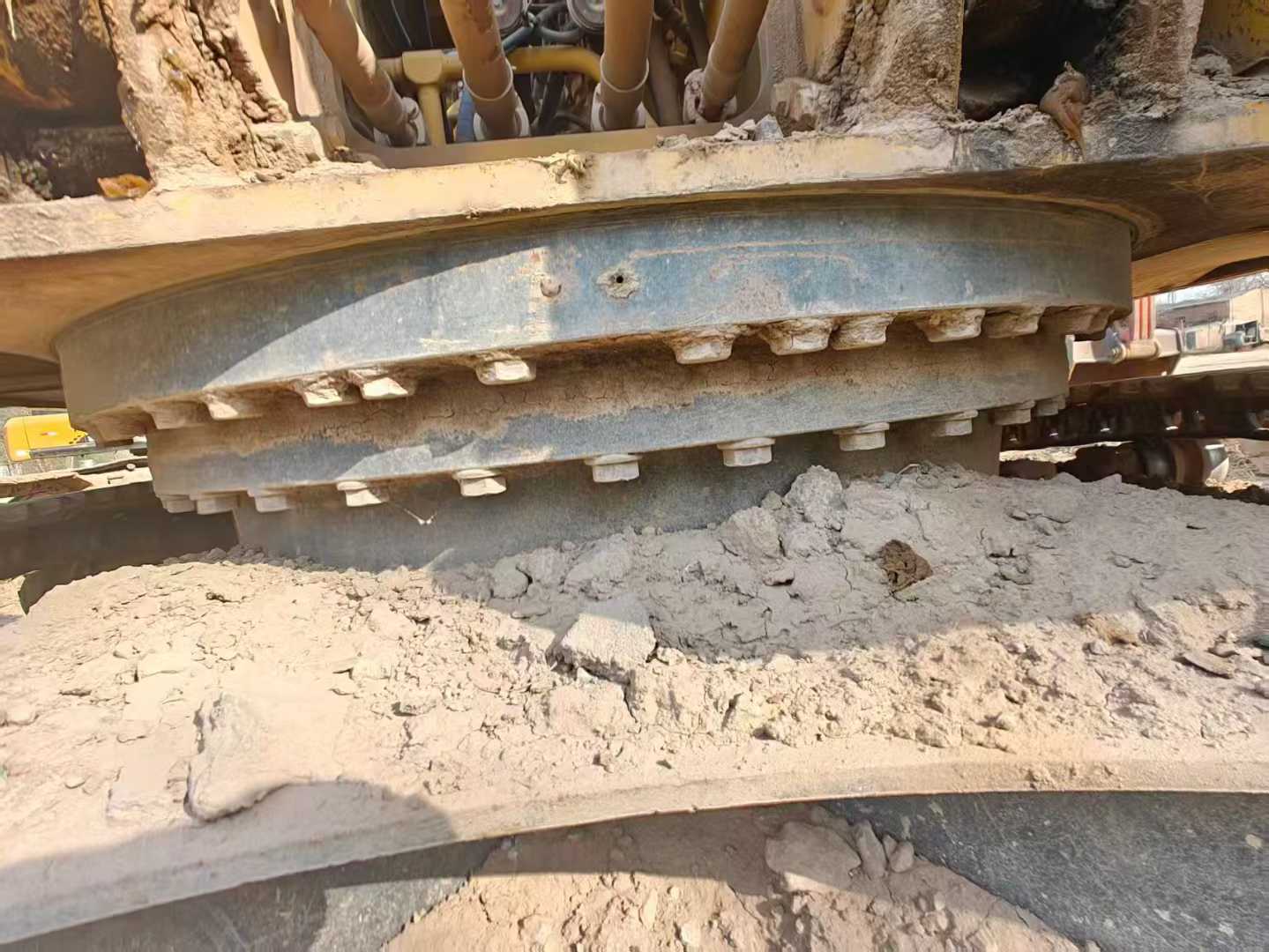 Used Komatsu PC220 Excavator 2014 Model / 9