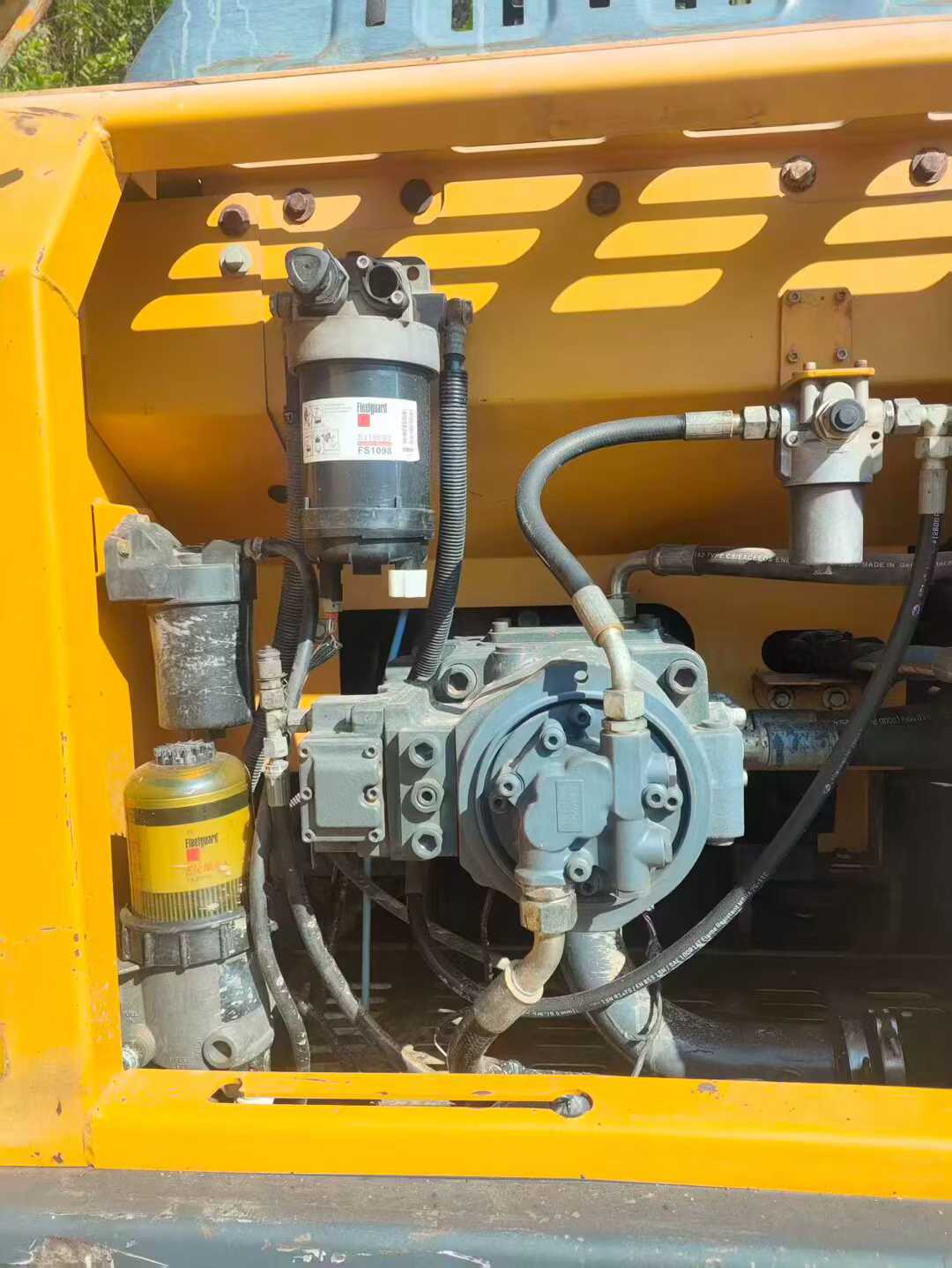 Used XCMG XE215 Excavator 2018 Model / 7