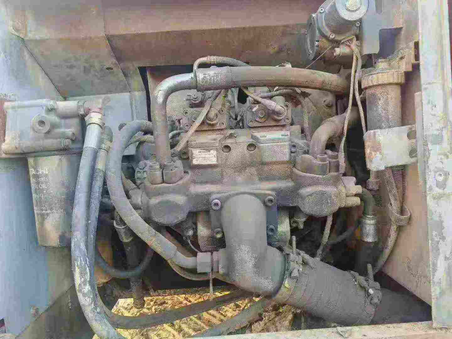 Used Hitachi ZAXIS200 Excavator 2011 Model / 8