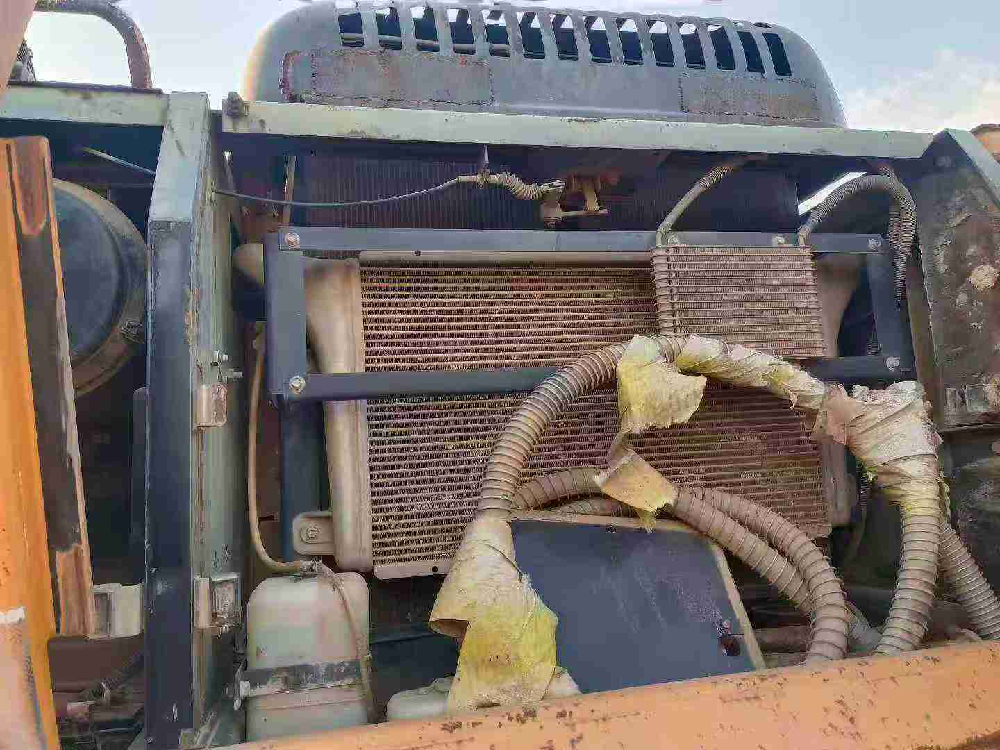 Used Case CX360 Excavator 2016 Model / 9