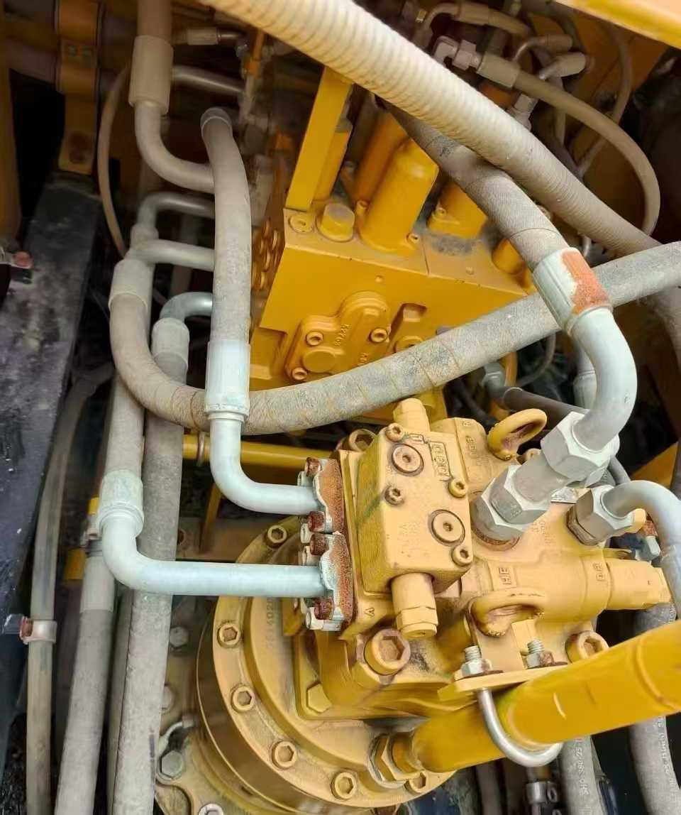 Used Sany SY215H Excavator 2021 Model / 8