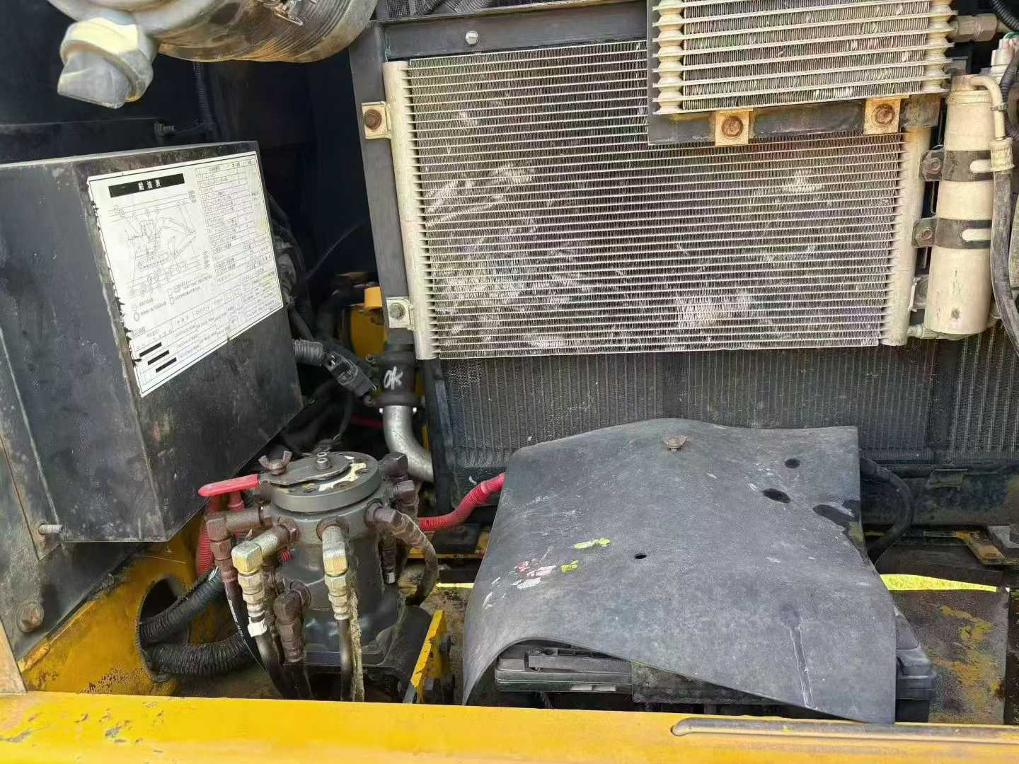 Used Kato HD512V Excavator 2016 Model / 6