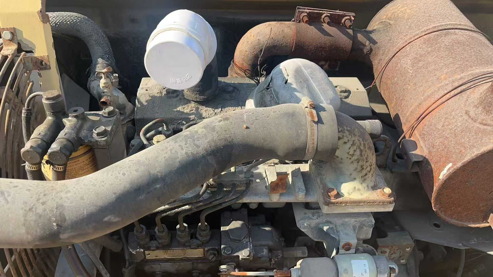 Used Komatsu PC60 Excavator 2016 Model / 4