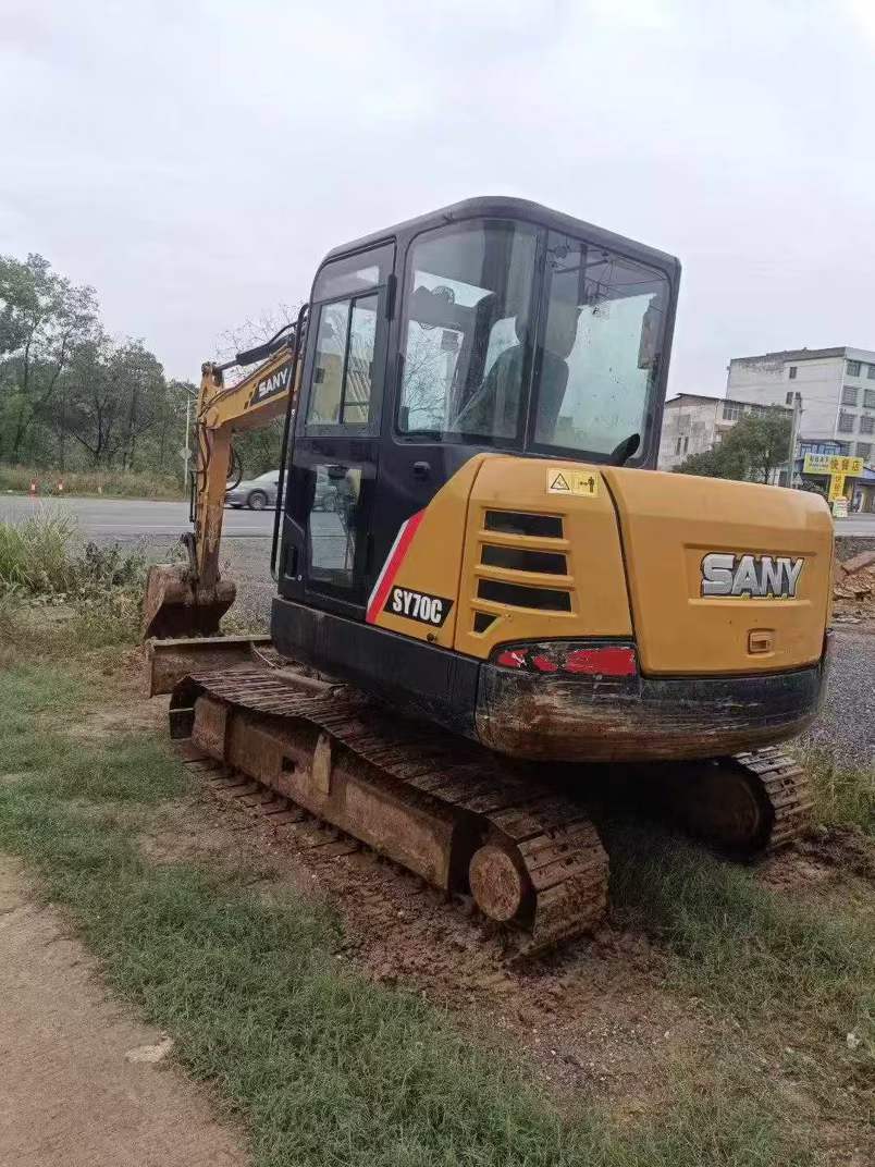 Buy Sany SY60 Used Excavator / 1