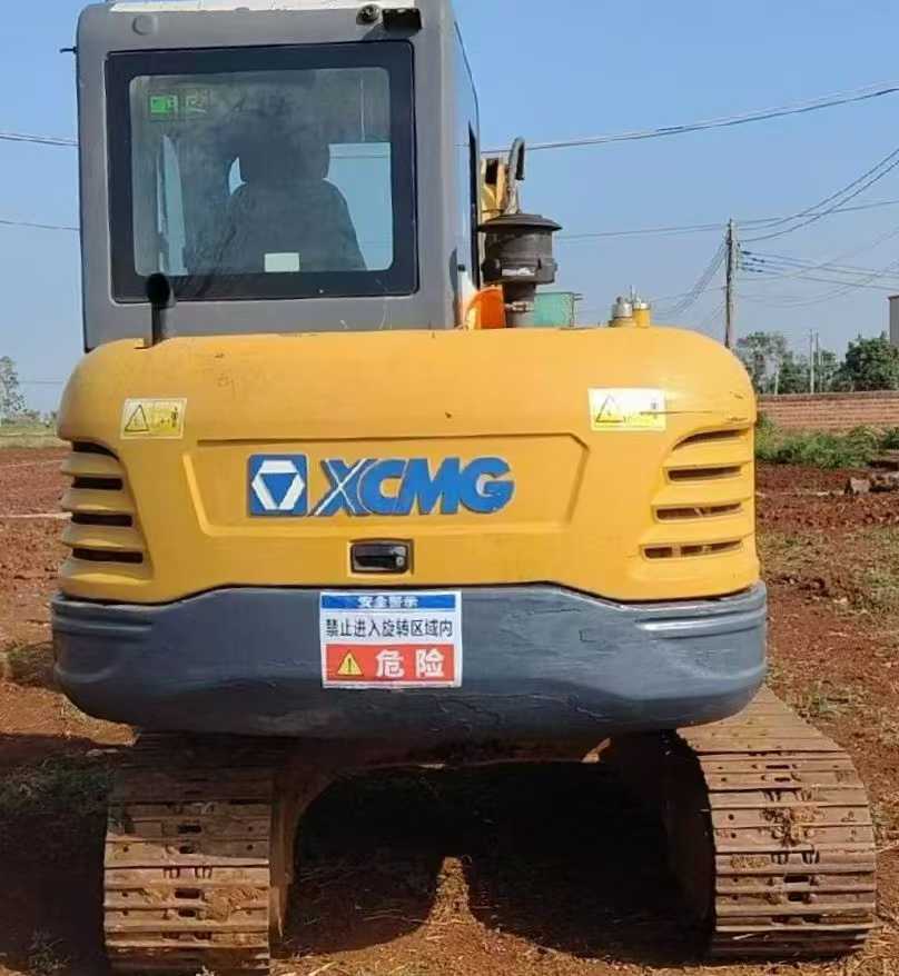 Buy XCMG XE60D Used Excavator / 4 Used XCMG XE60D Excavator 2016 Model / 4
