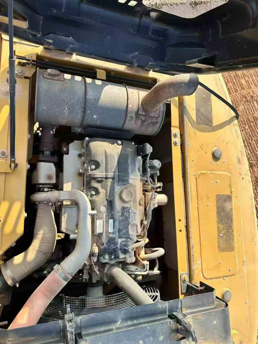 Used Sany SY215W Excavator 2016 Model / 6