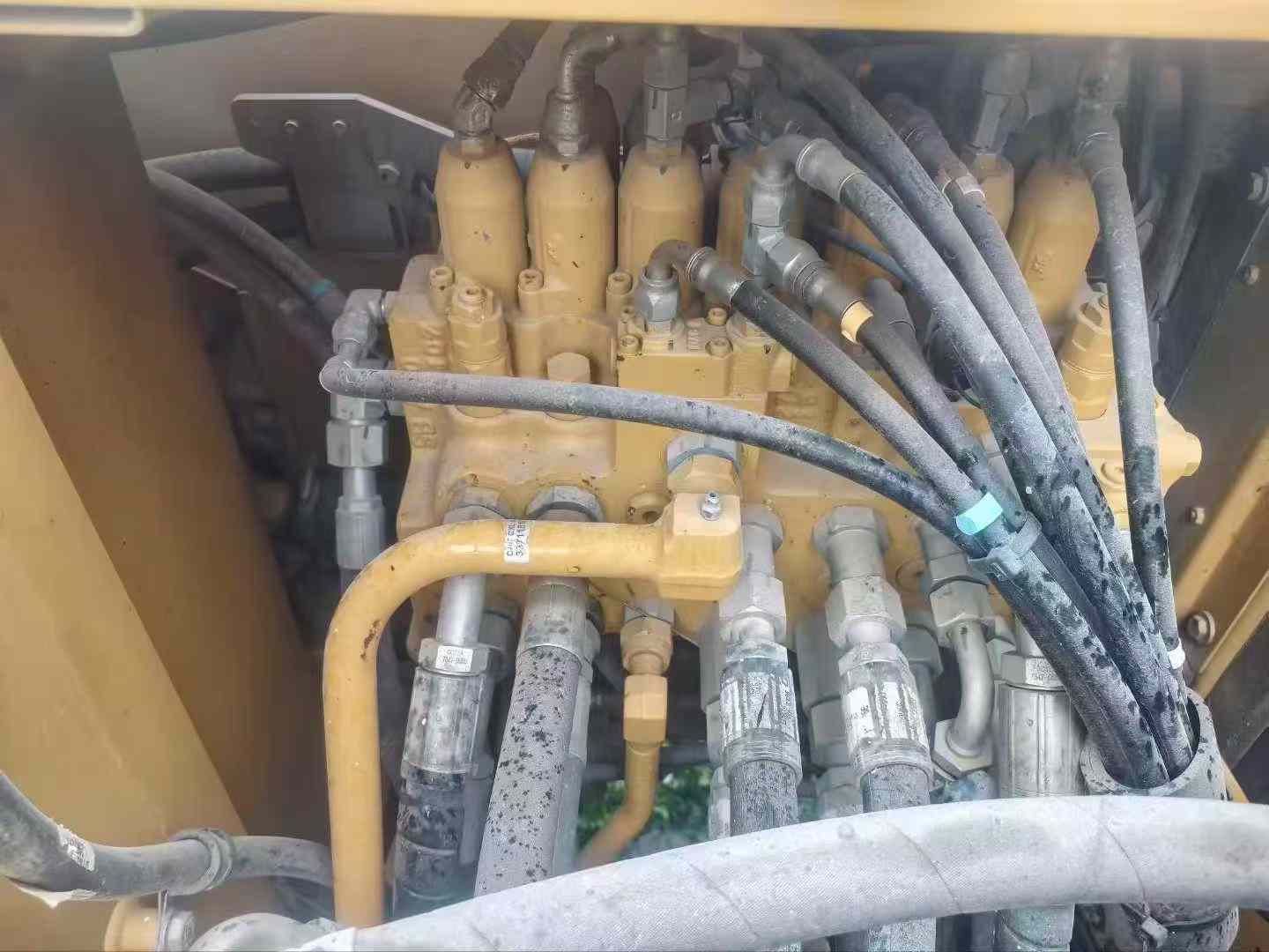 Buy Caterpillar 313D2 Used Excavator / 5 Used Caterpillar 313D2 Excavator 2020 Model / 5