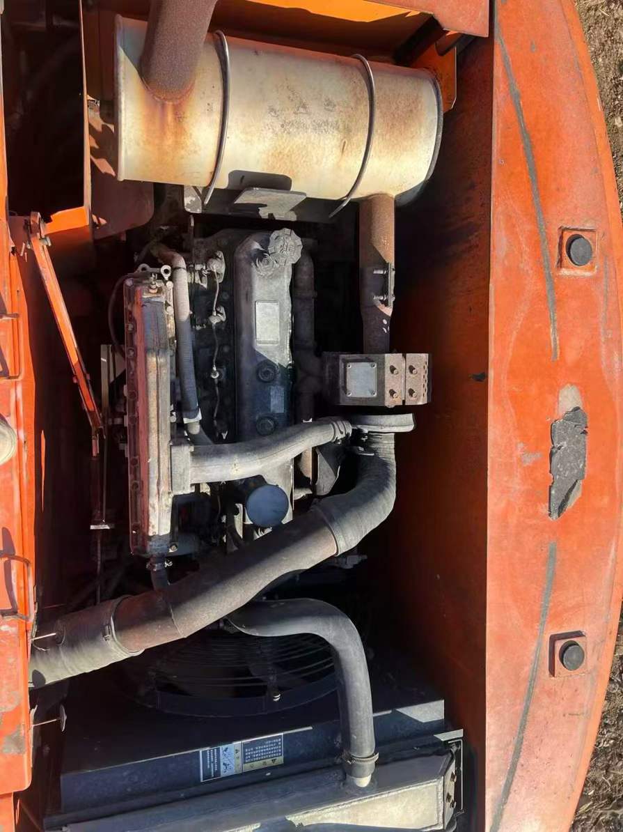 Used Doosan DX15 Excavator 2016 Model / 3