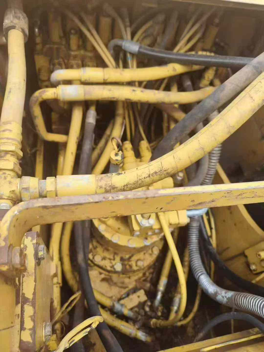 Used Caterpillar 320D Excavator 2016 Model / 7