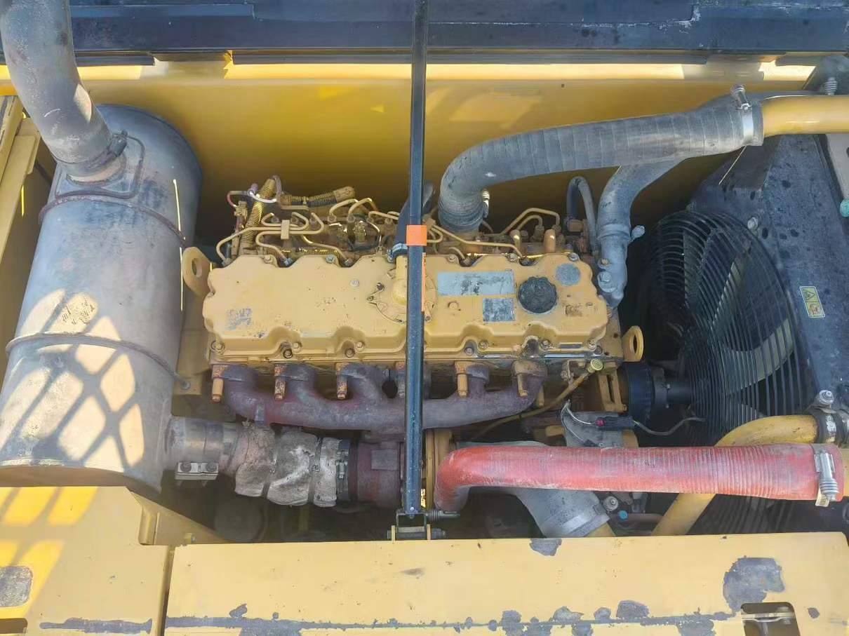 Used Caterpillar 323D2L Excavator 2017 Model / 6