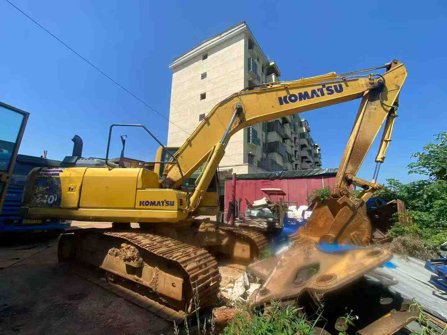 Used Komatsu PC200 Excavator 2016 Model / 4