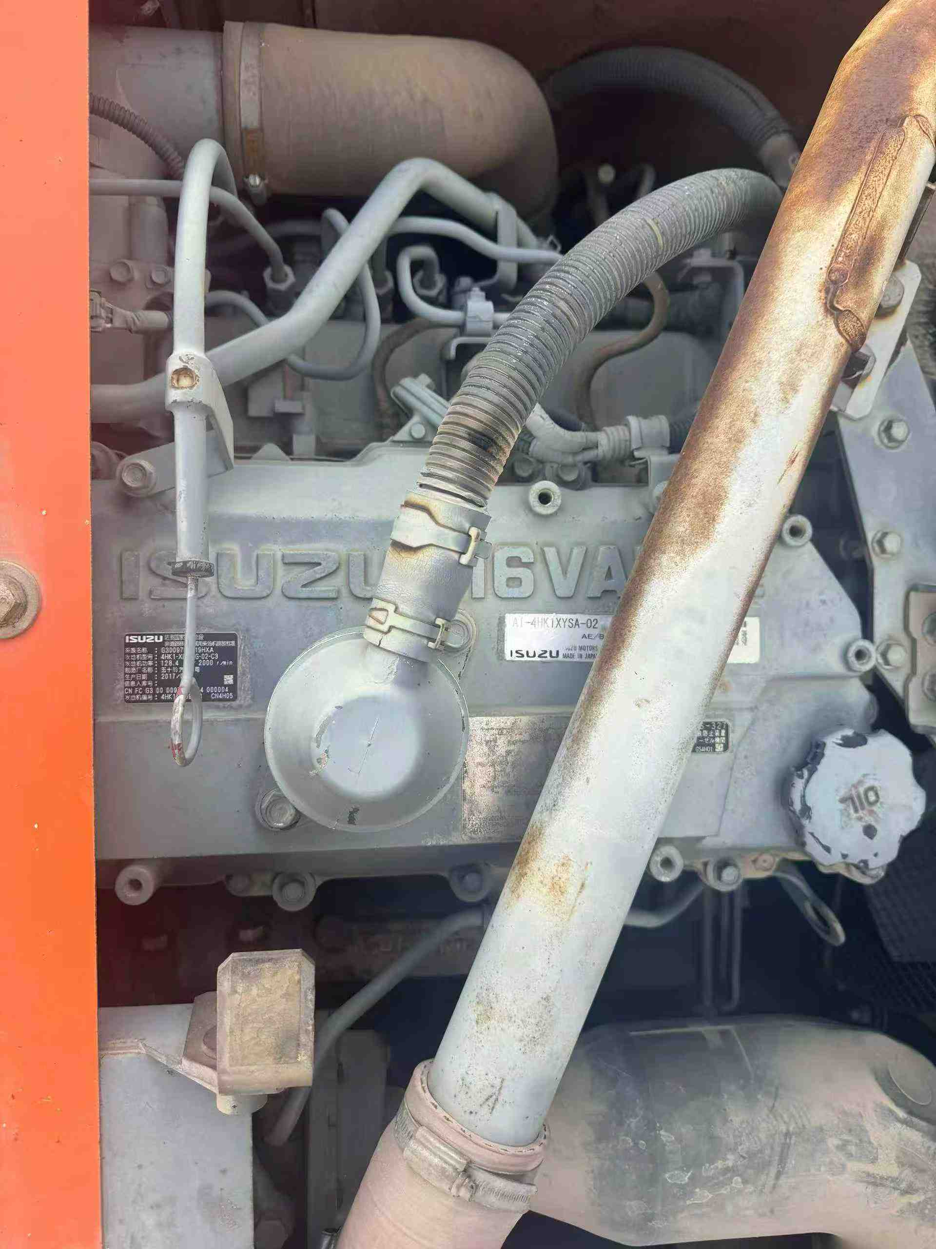 Used Hitachi ZAXIS200 Excavator 2012 Model / 8