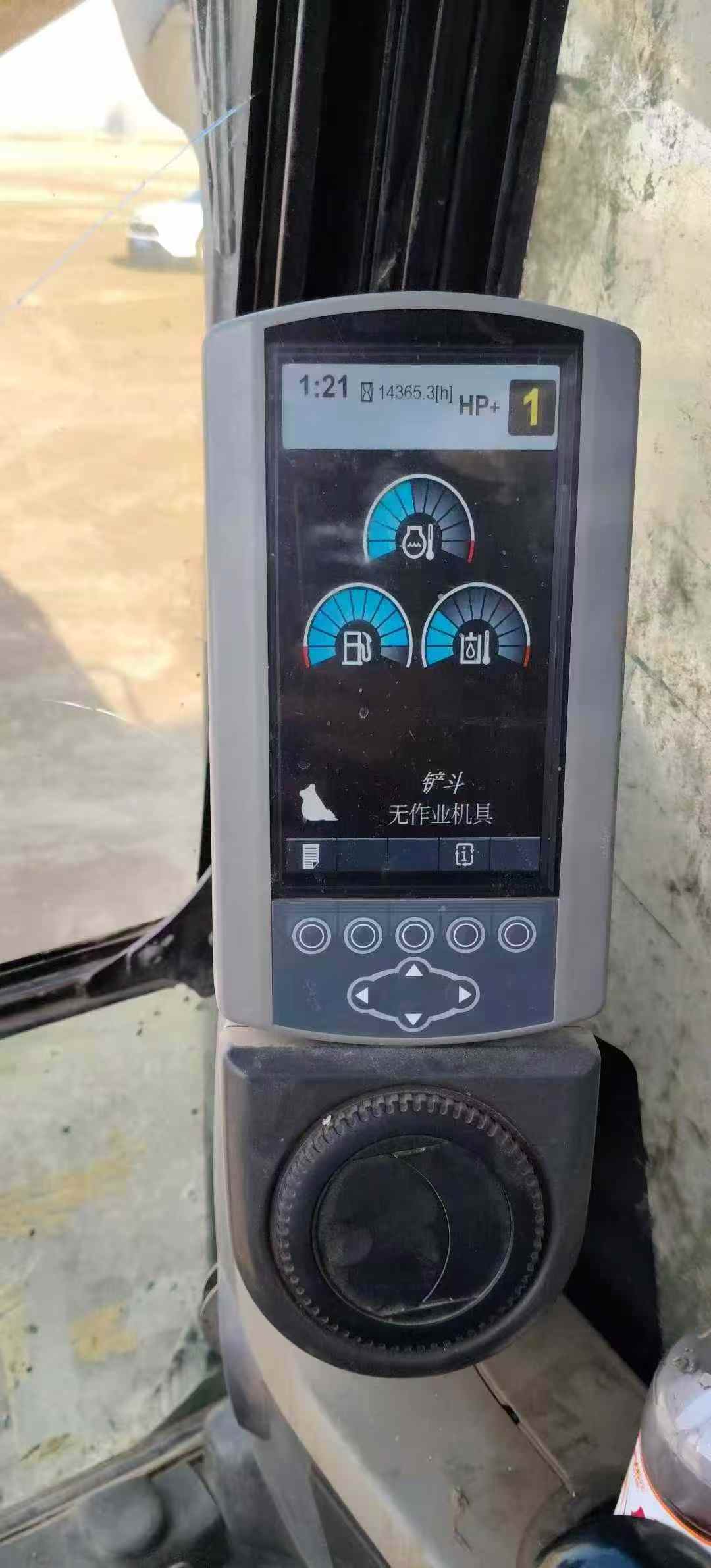 Used Caterpillar 323 Excavator 2017 Model / 4