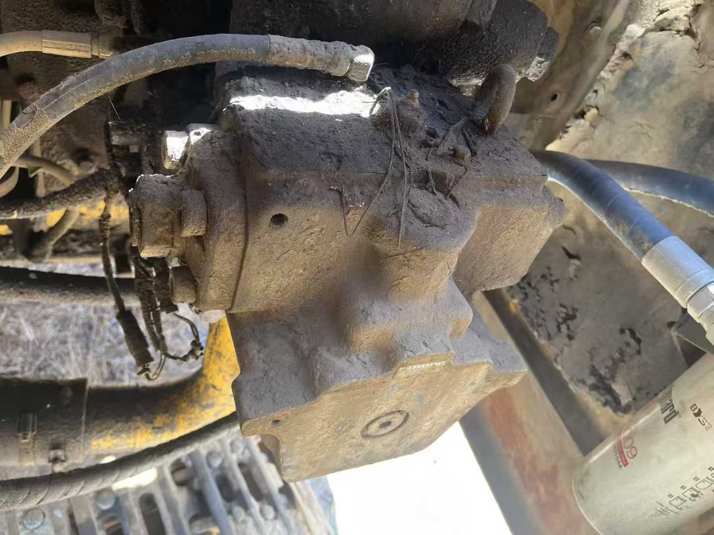 Used Komatsu PC300 Excavator 2016 Model / 3