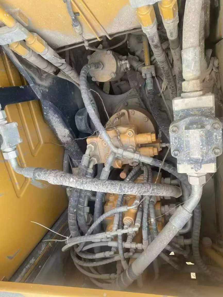 Used Sany SY135 Excavator 2019 Model / 8