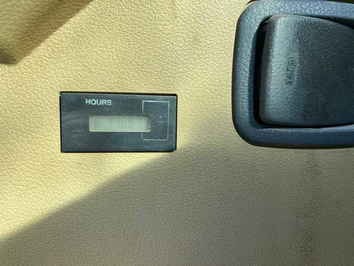 Used Doosan DX15 Excavator 2016 Model / 6