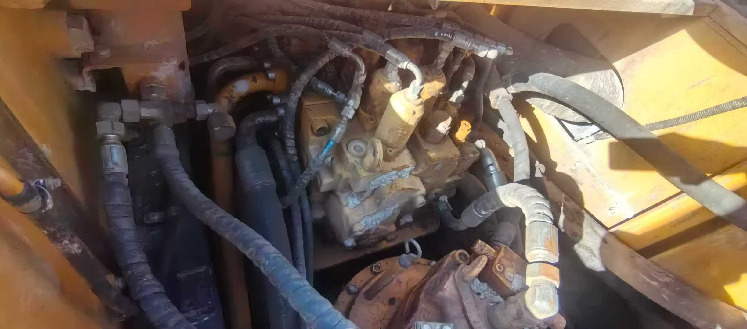 Used Sany SY365H Excavator 2017 Model / 3