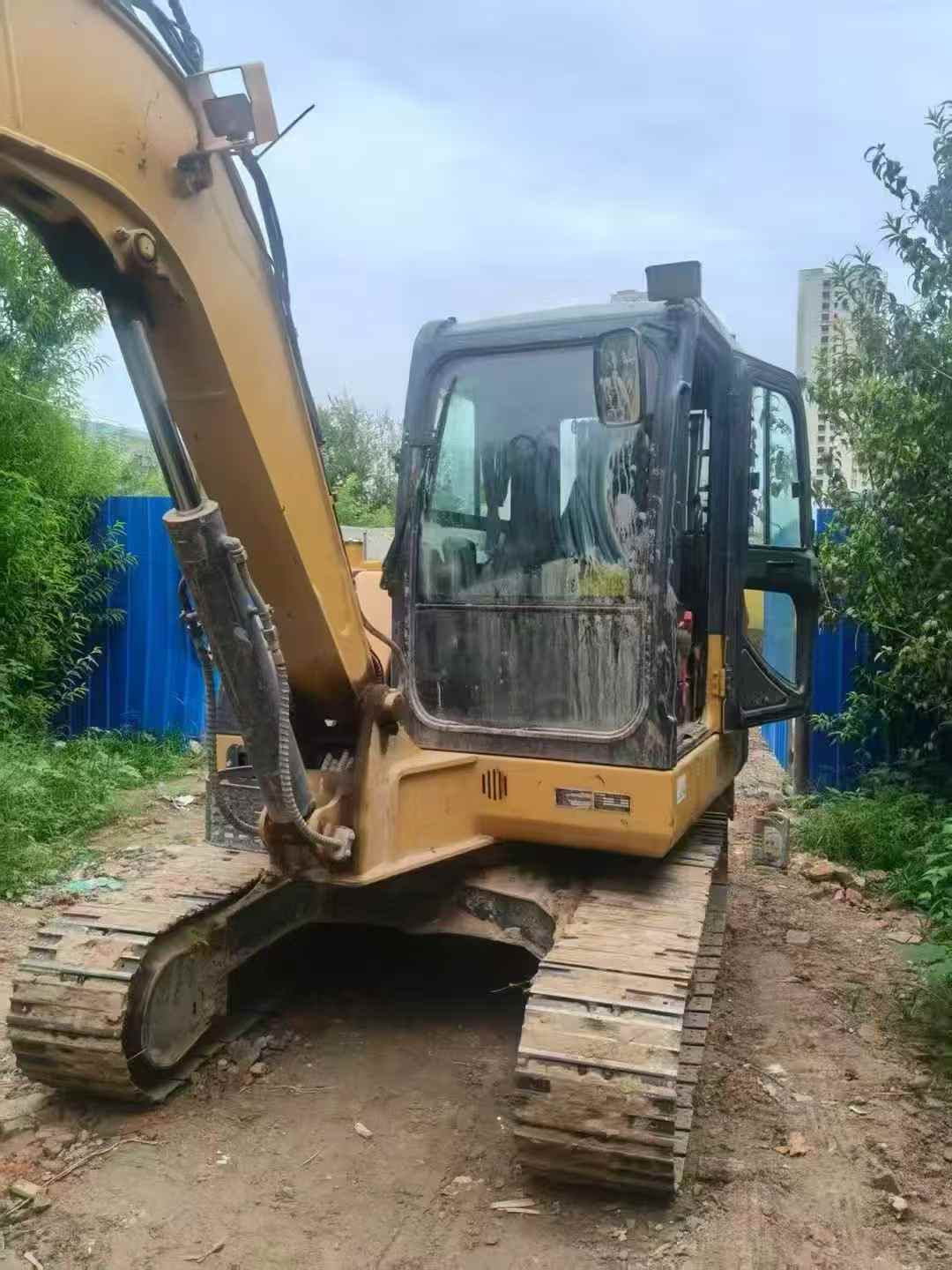 Used XCMG XE60 Excavator 2022 Model / 4