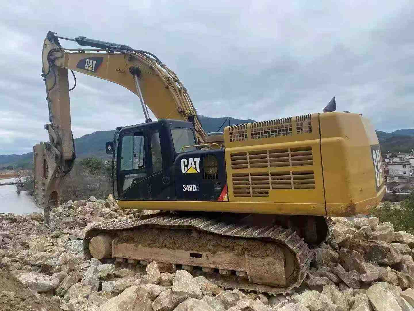 Used Caterpillar CT195 Excavator 2018 Model / 7