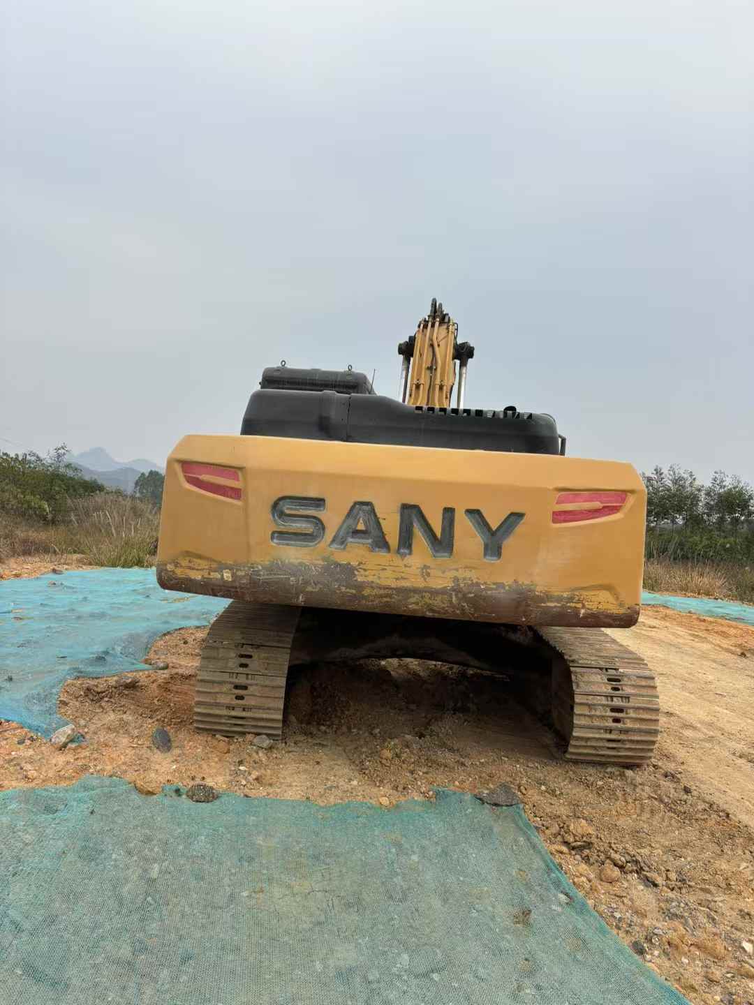 Used Sany SY245H Excavator 2020 Model / 2