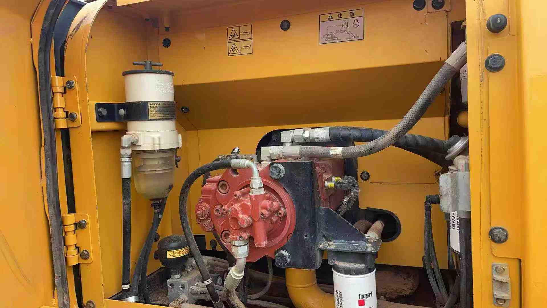 Used Hyundai R215VS Excavator 2020 Model / 7