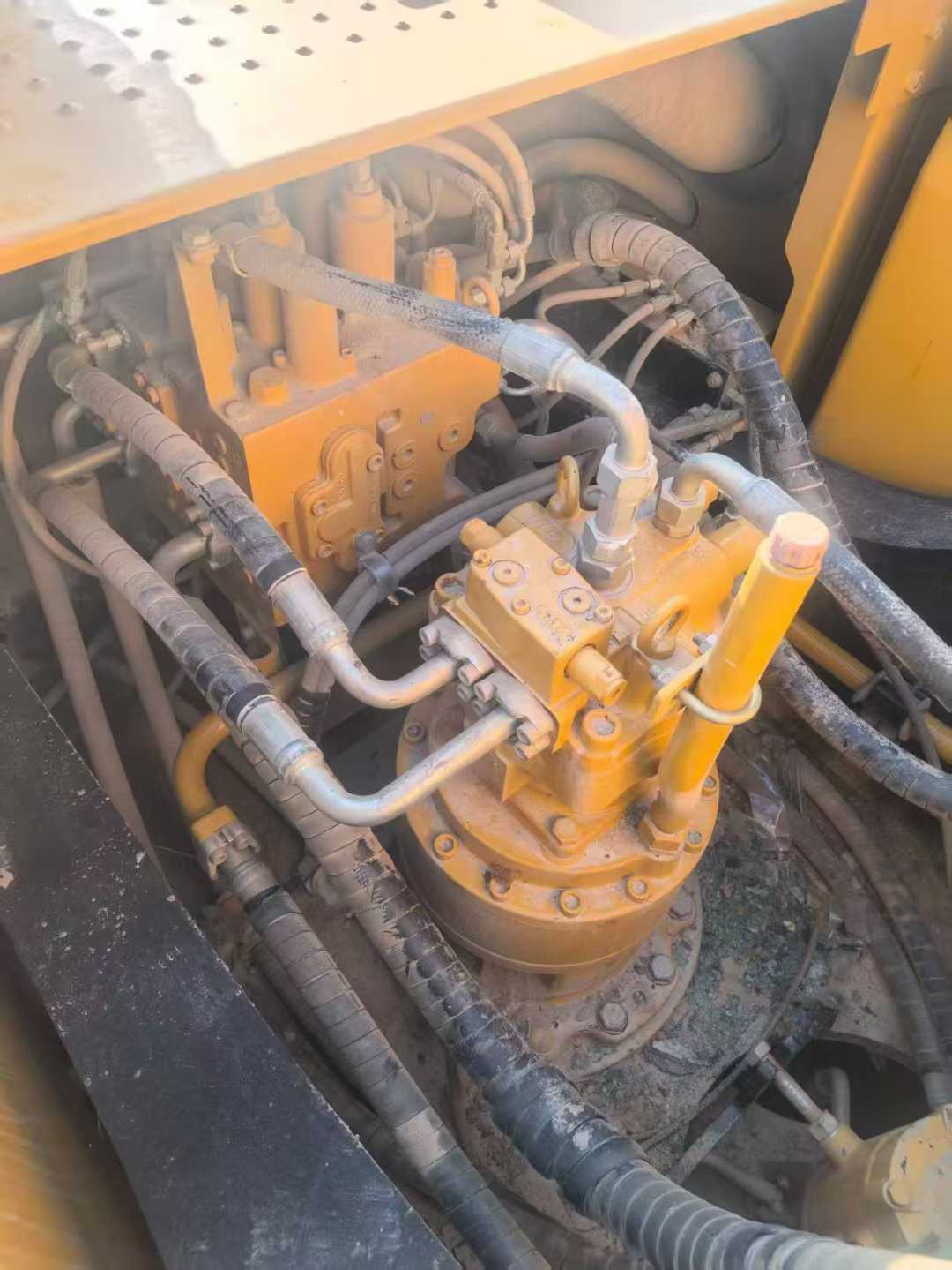 Used Sany SY265C Excavator 2018 Model / 8