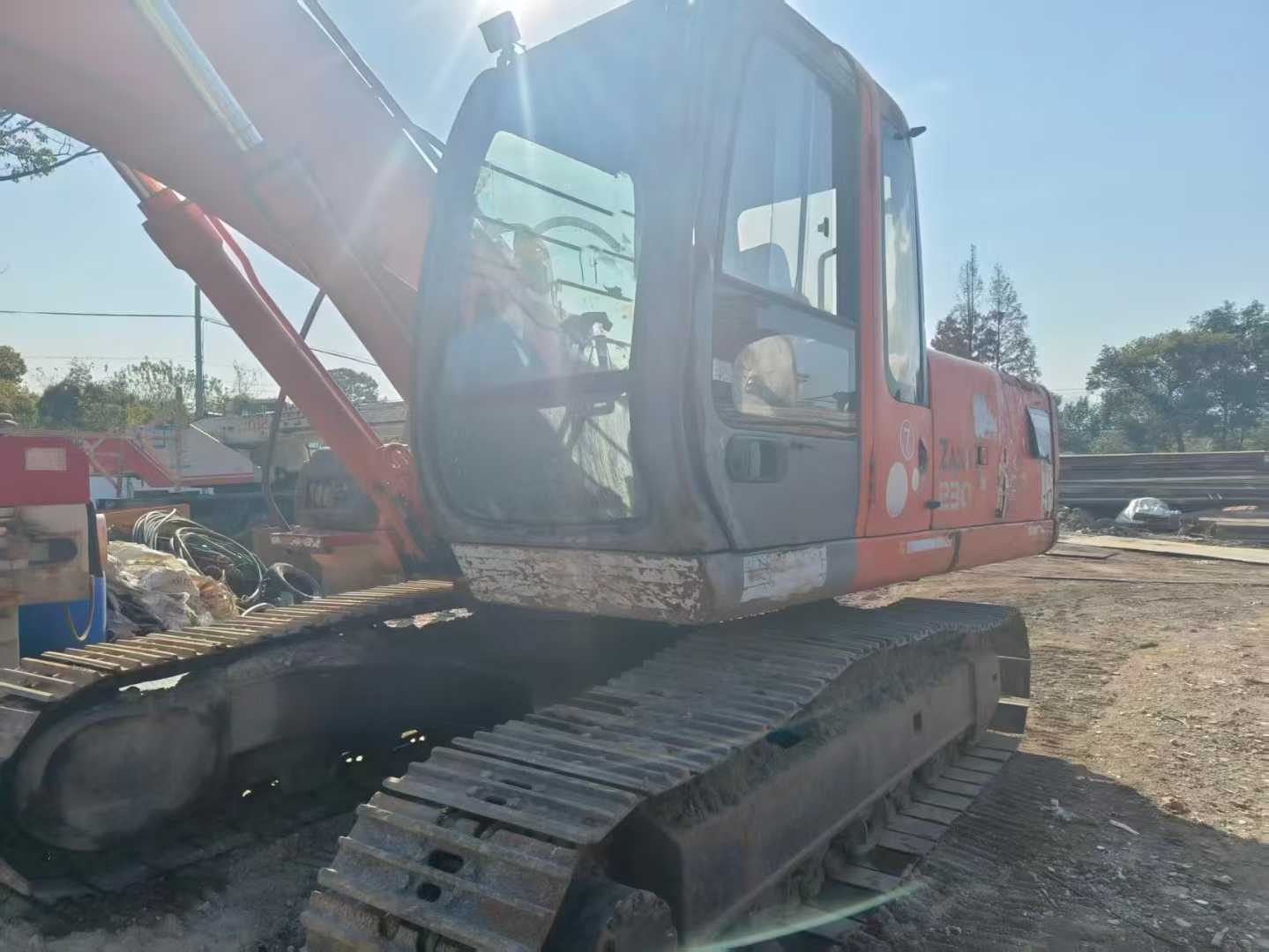 Used Hitachi ZAXIS200 Excavator 2016 Model / 9