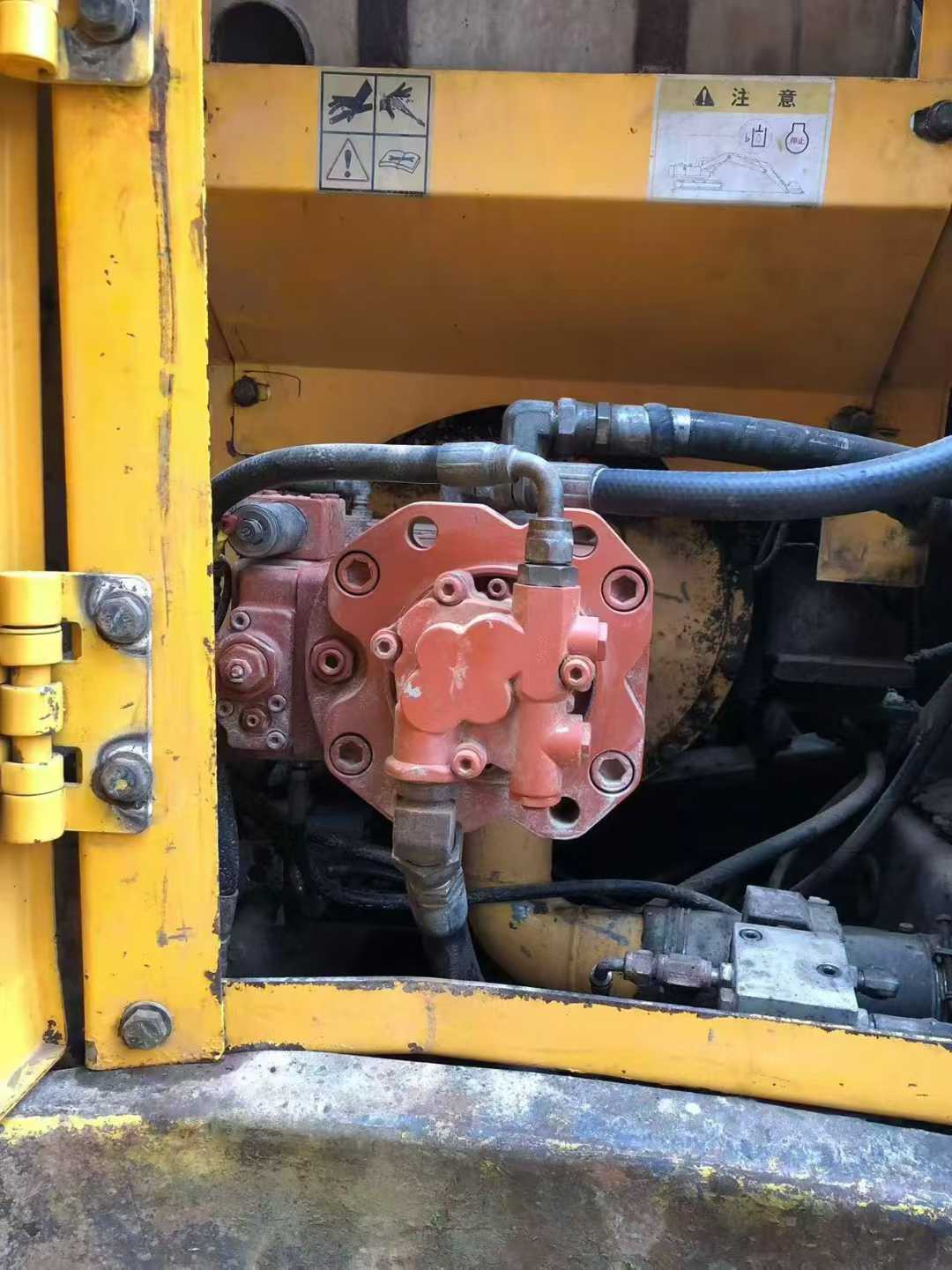 Buy Hyundai 110LVS Used Excavator / 4 Used Hyundai 110LVS Excavator 2013 Model / 4