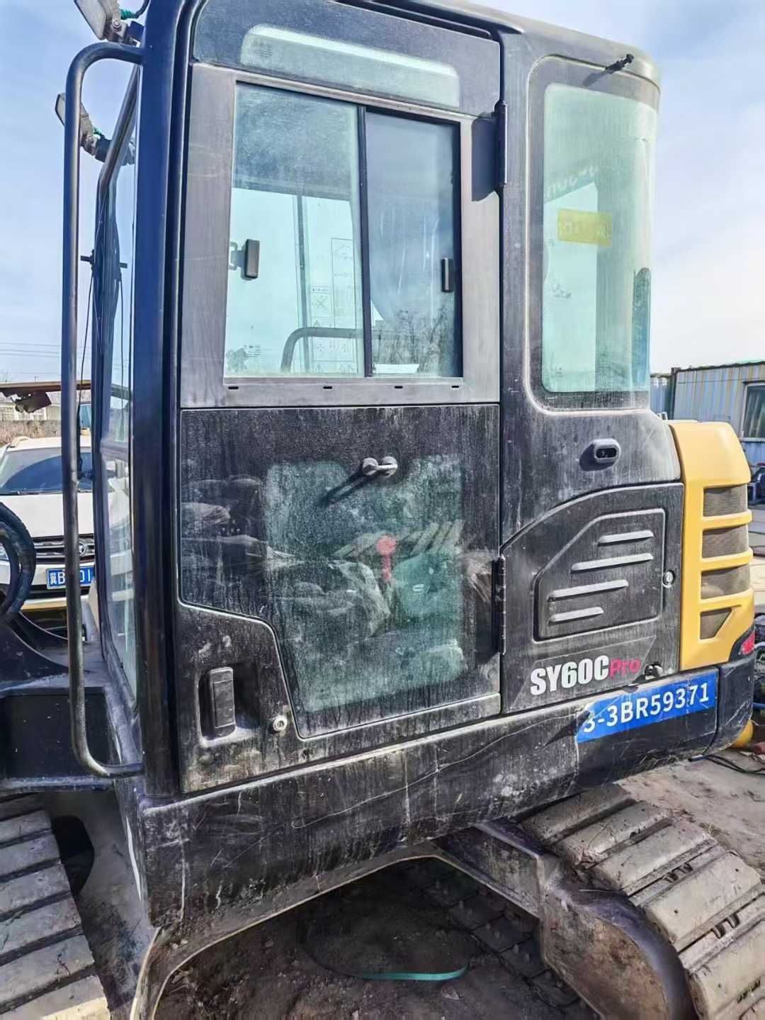Buy Sany SY60 Used Excavator / 1