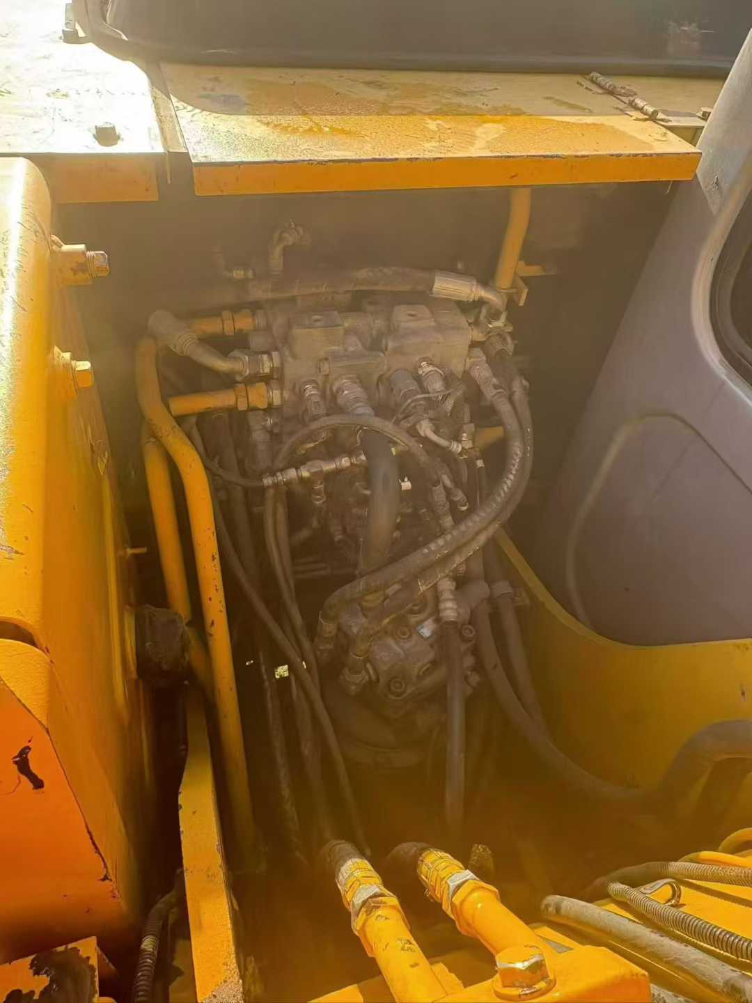 Used Kato HD512V Excavator 2016 Model / 7