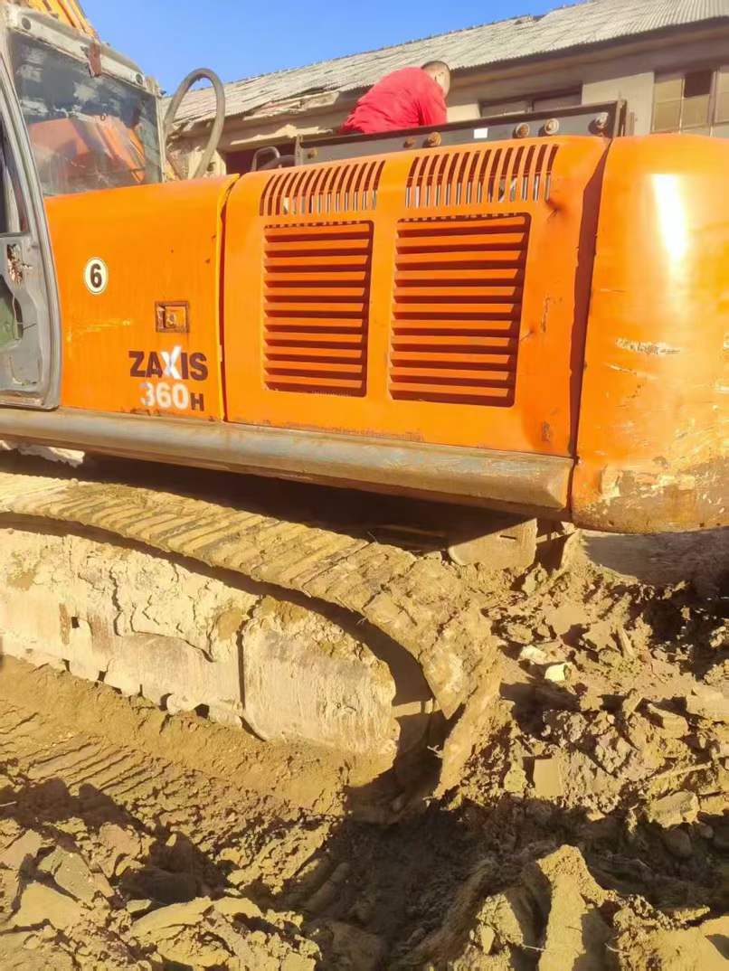 Used Hitachi ZX60 Excavator 2009 Model / 4