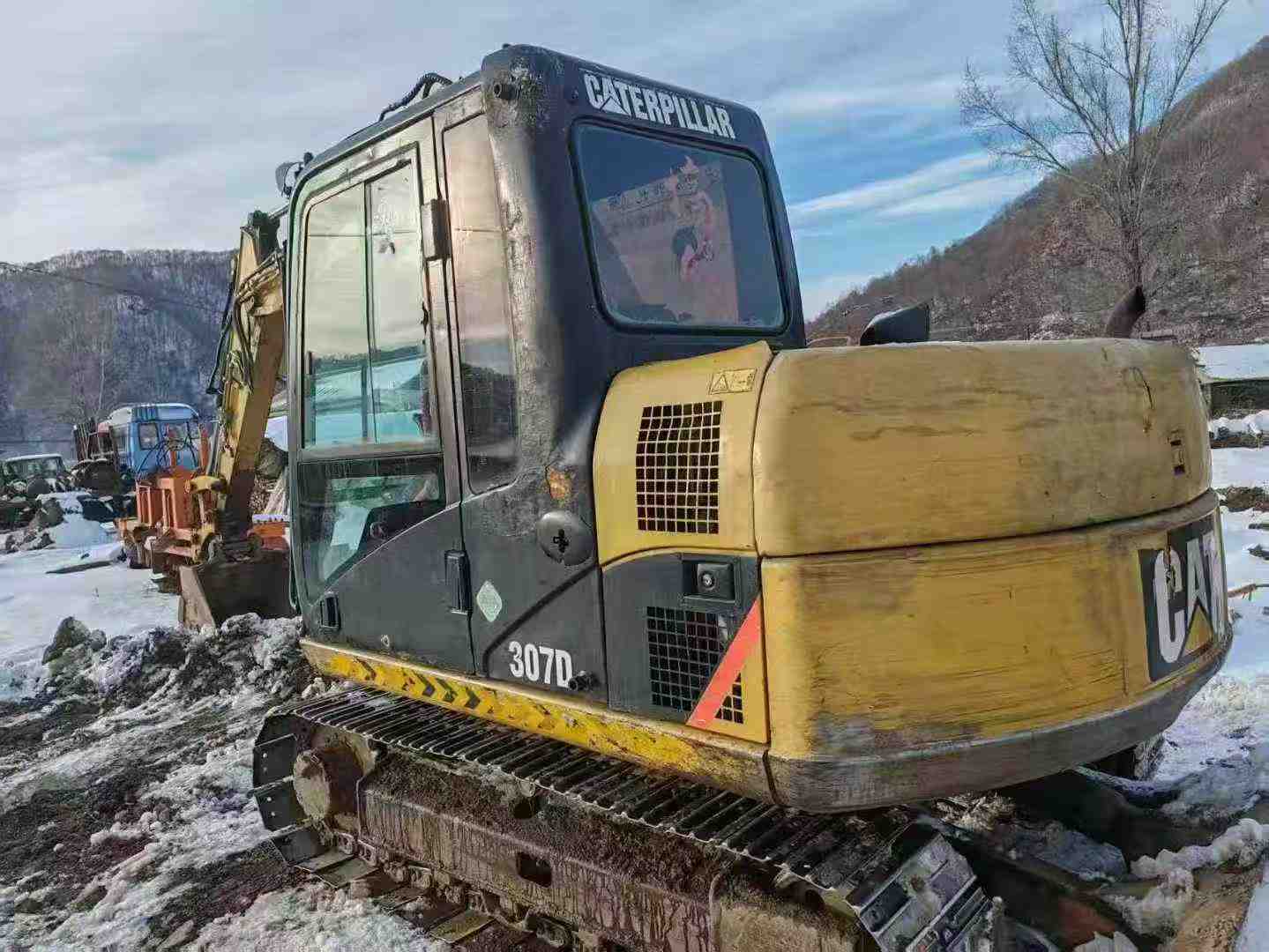 Used Caterpillar 307V2 Excavator 2016 Model / 2