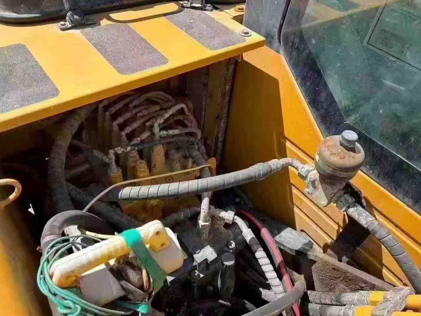 Used Sany SY135 Excavator 2021 Model / 4