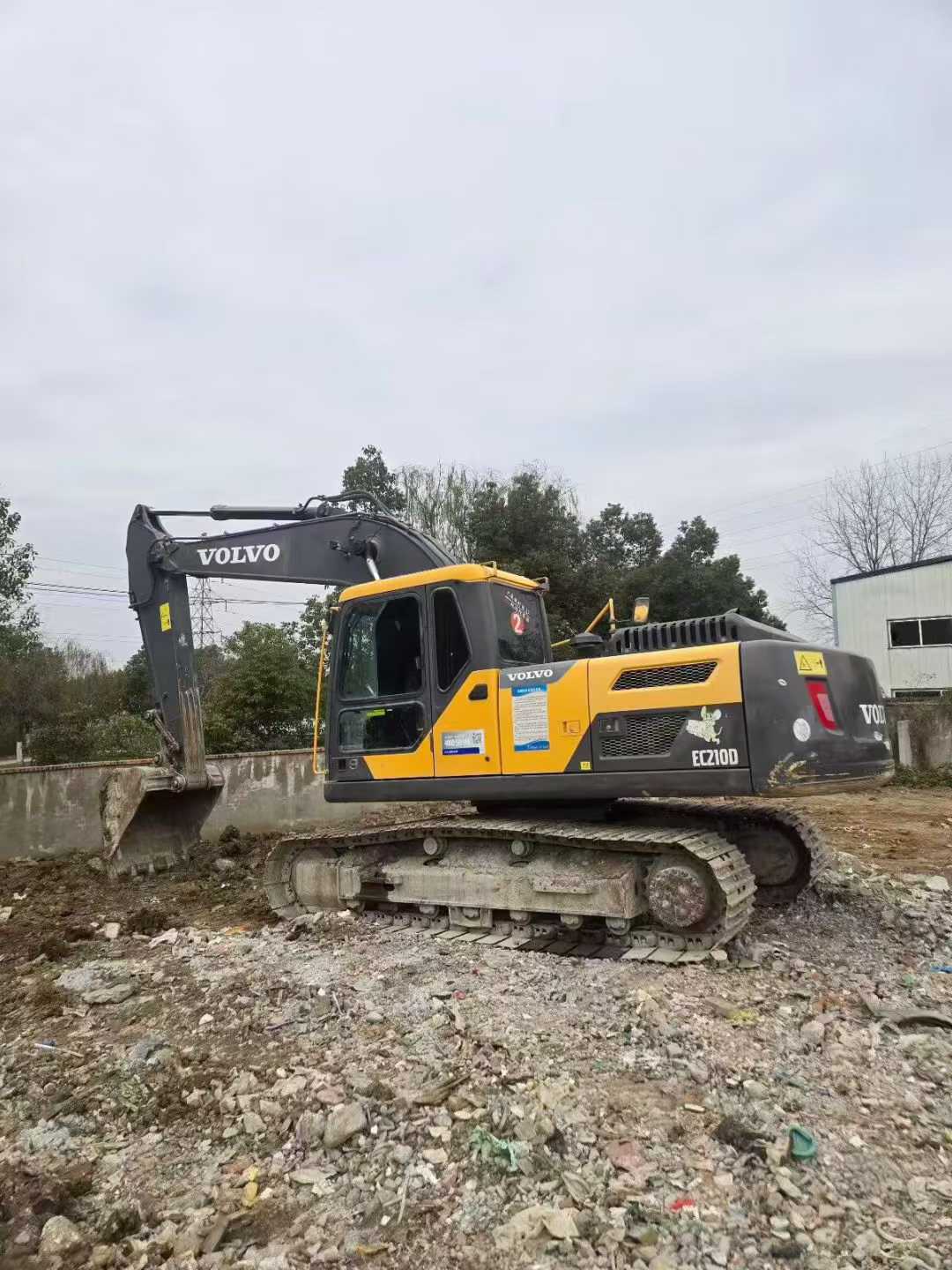 Used Volvo EC200 Excavator 2021 Model / 4