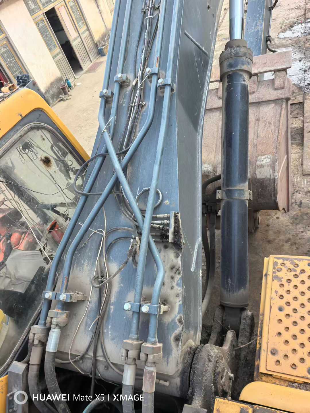 Used Volvo EC60 Excavator 2016 Model / 4