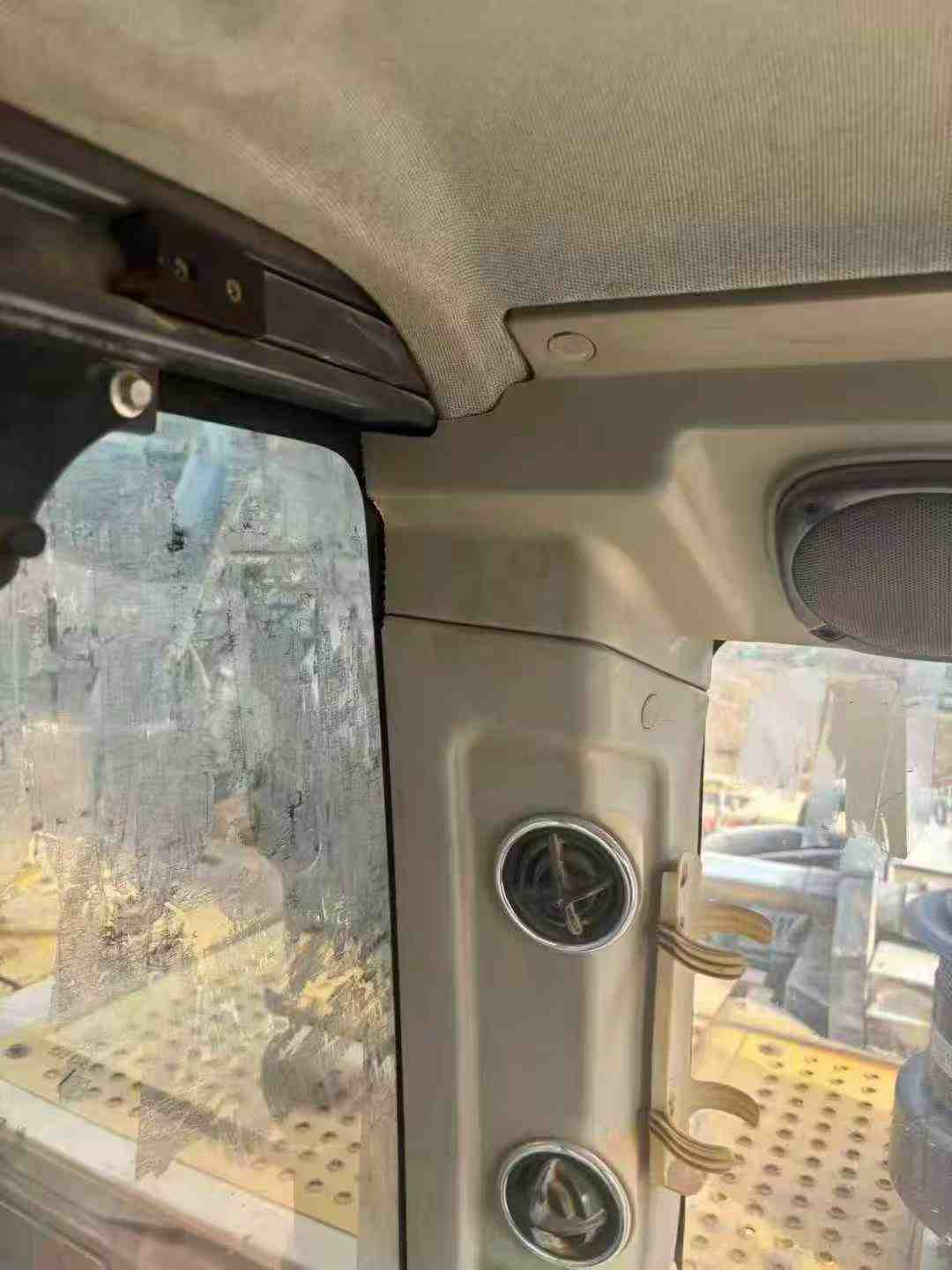 Used XCMG XE215D Excavator 2018 Model / 2