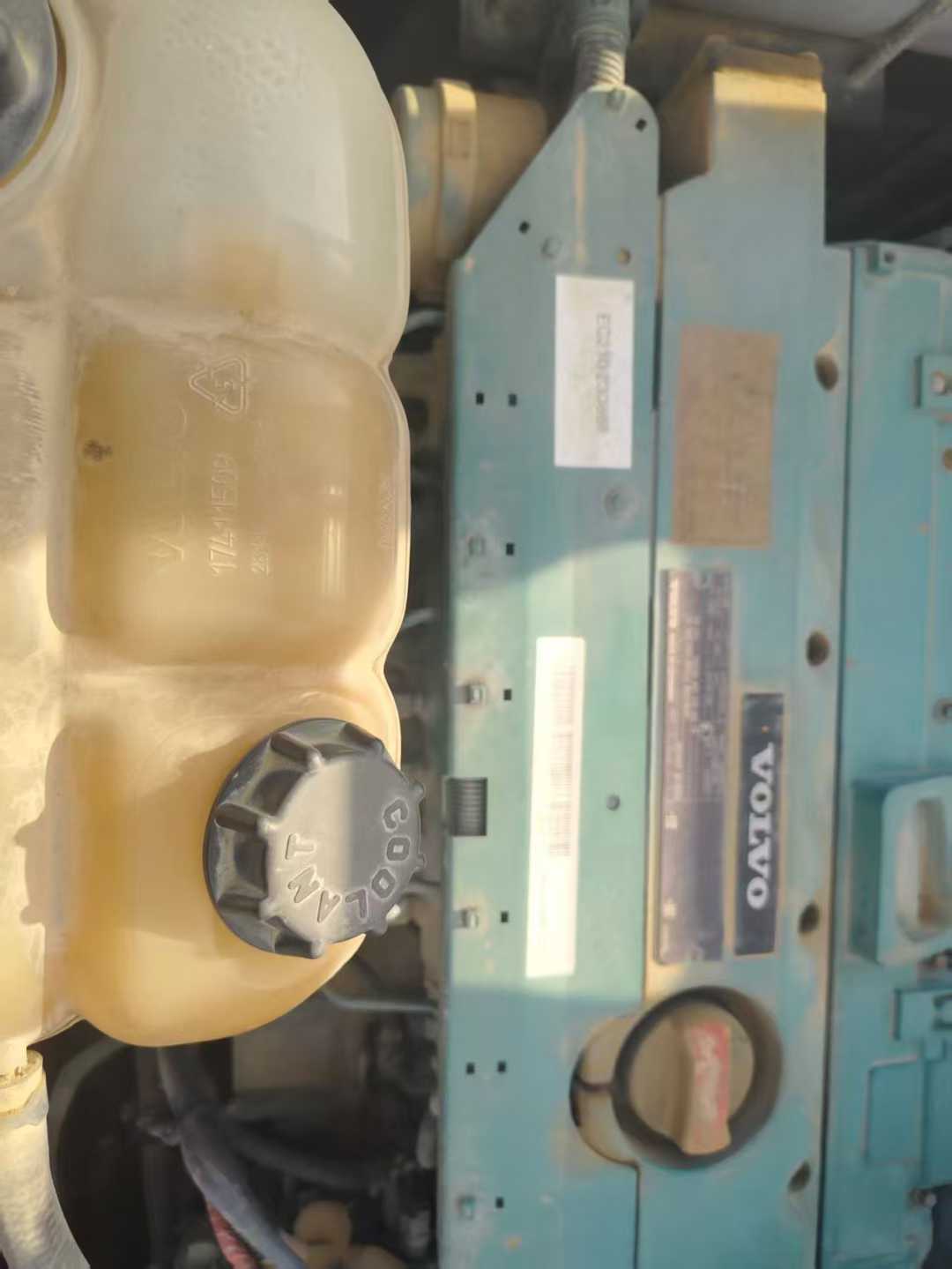 Used Volvo EW210C Excavator 2019 Model / 4