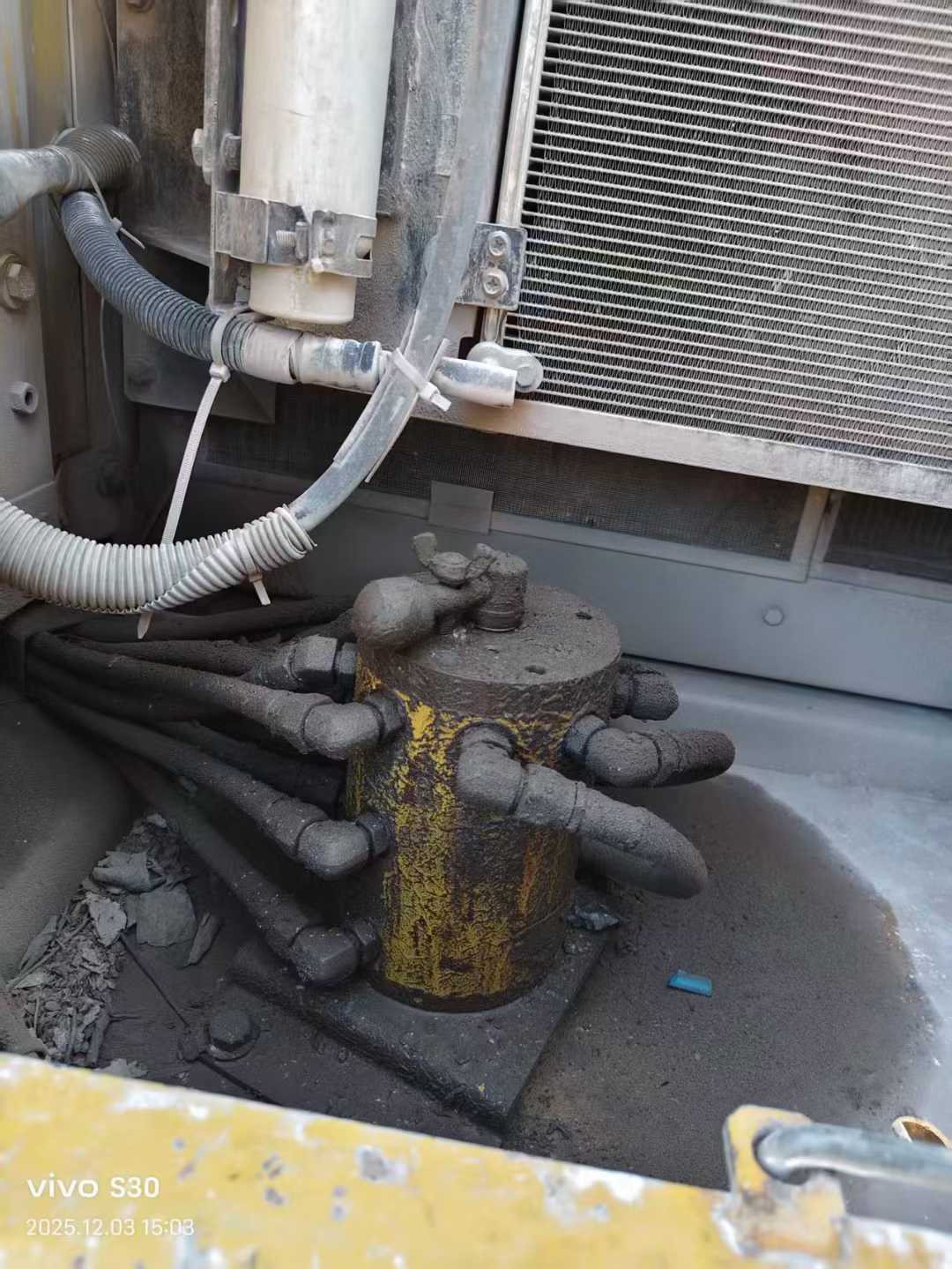 Used Caterpillar 320D Excavator 2016 Model / 4