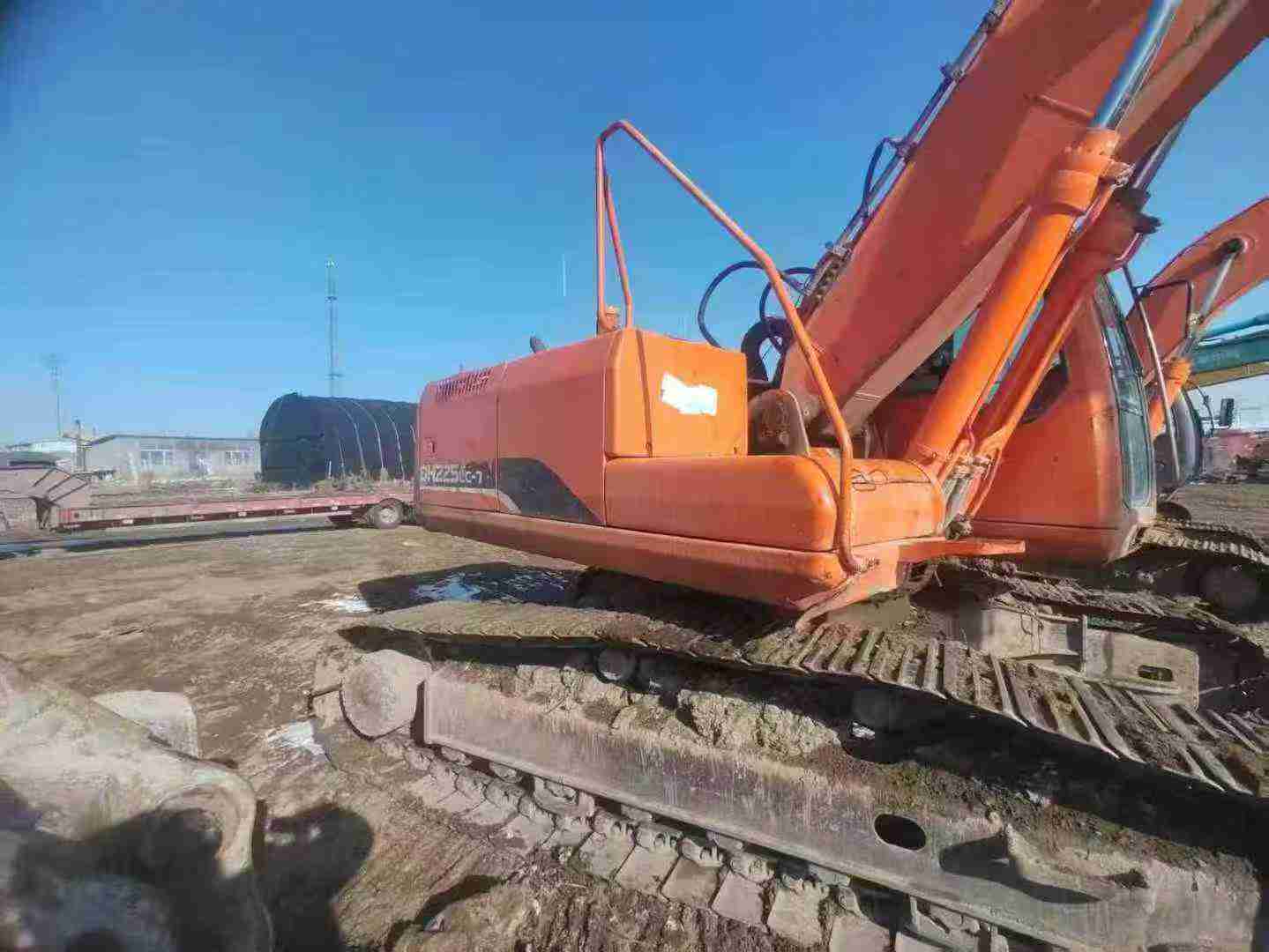 Used Doosan S225 Excavator 2016 Model / 3