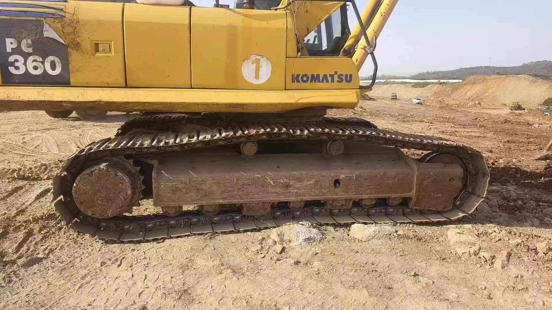 Used Komatsu PC60 Excavator 2011 Model / 8