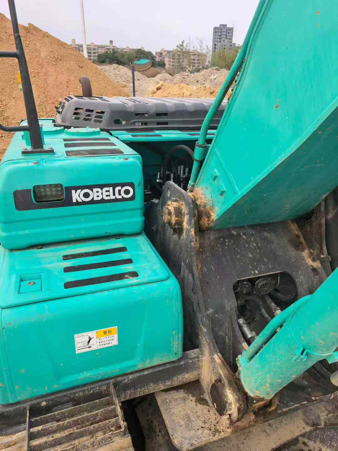 Used Kobelco SK200 Excavator 2016 Model / 3