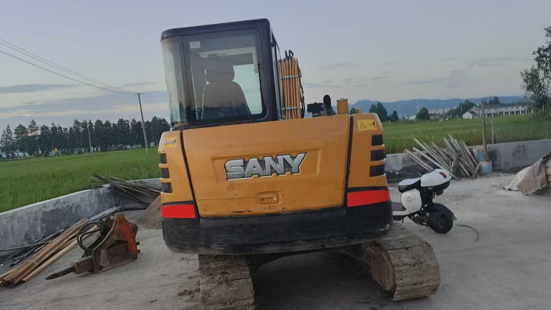 Used Sany SY55 Excavator 2022 Model / 2