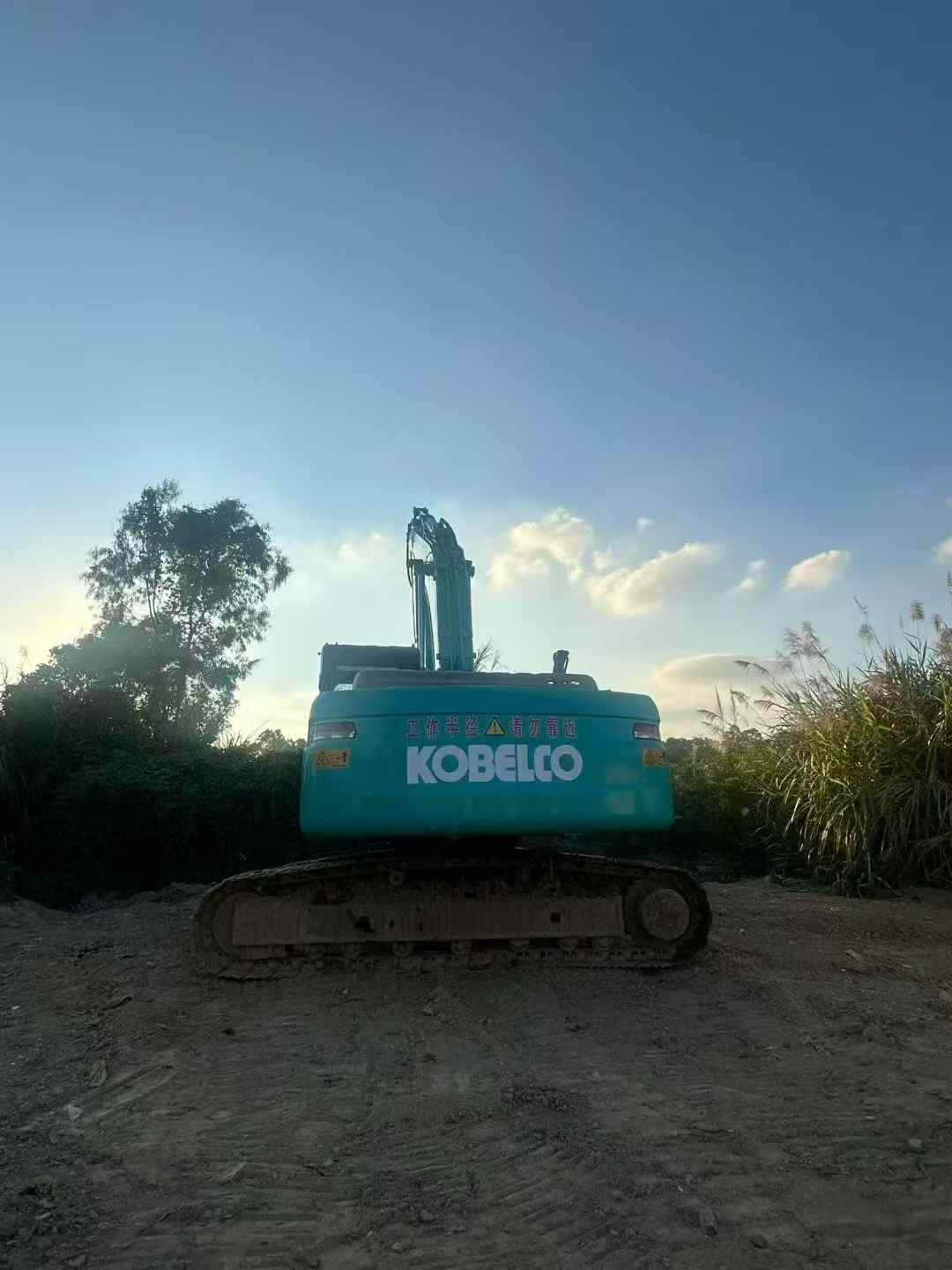 Used Kobelco SK200-8 Excavator 2016 Model / 4