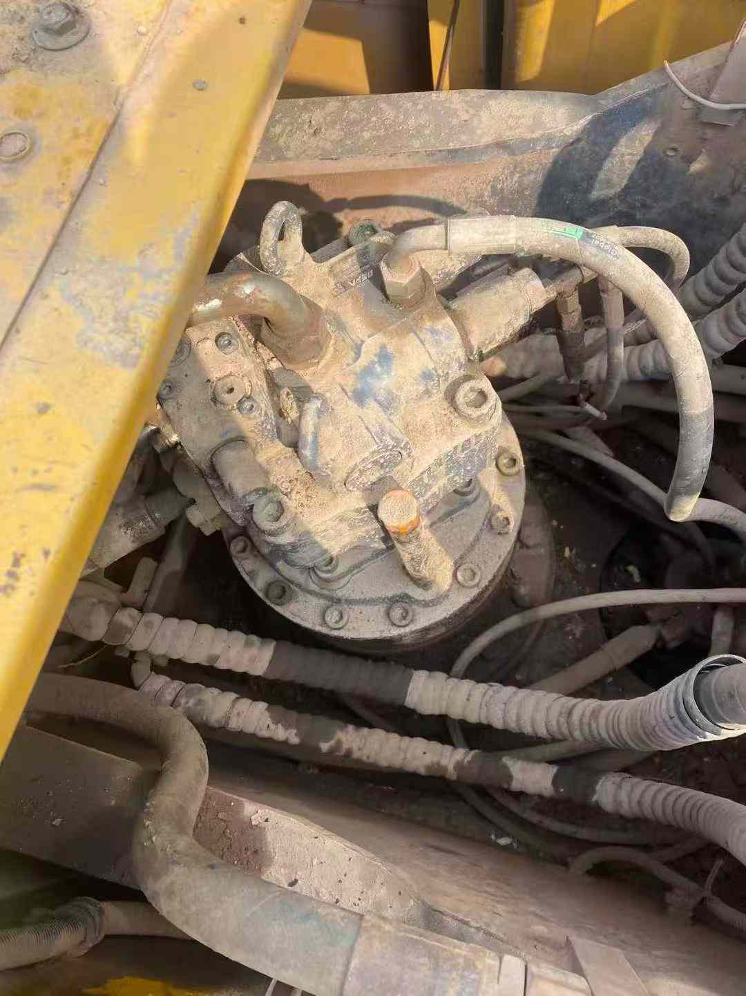 Buy XCMG LW200 Used Excavator / 2 Used XCMG LW200 Excavator 2018 Model / 2