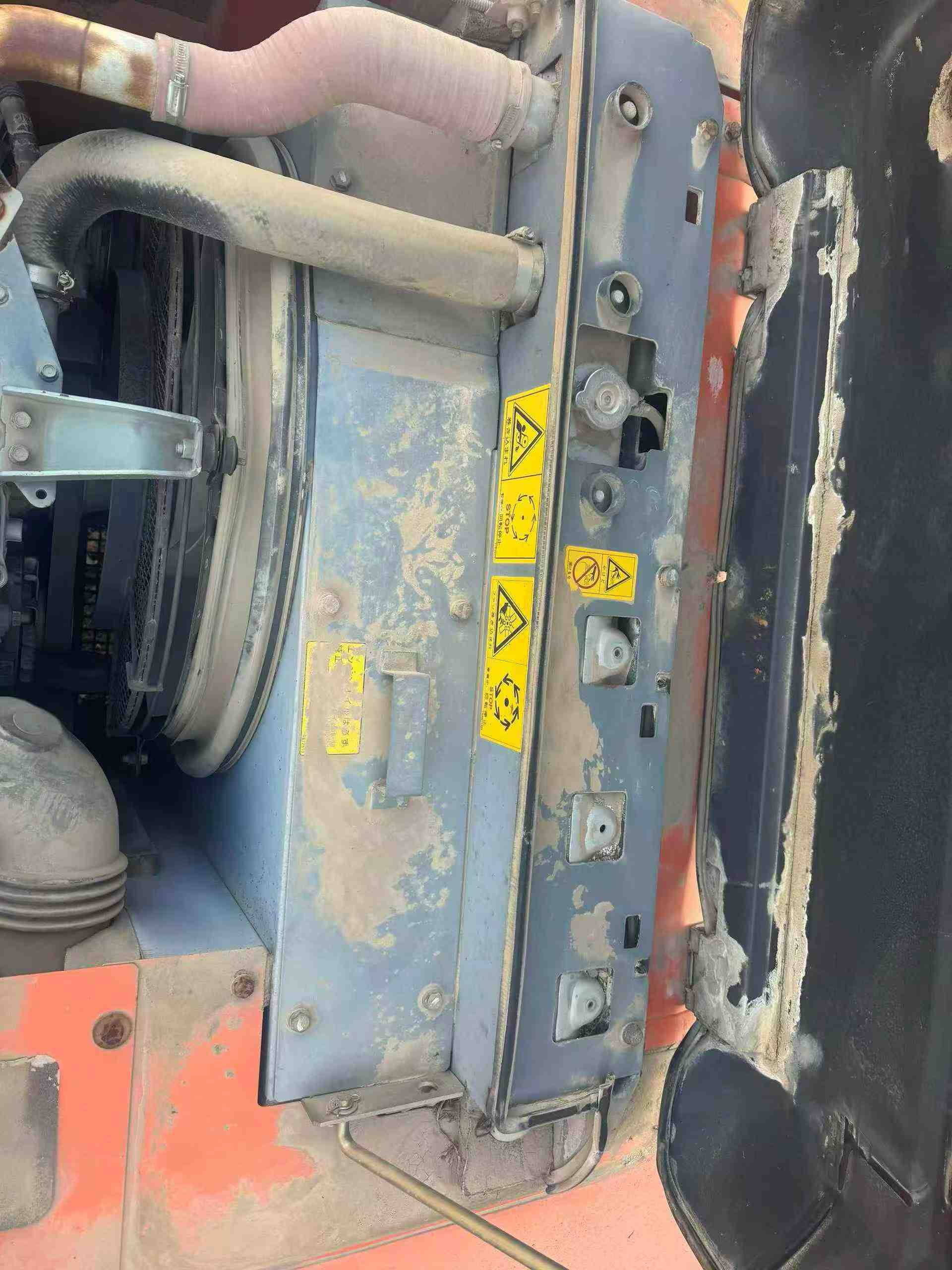 Used Hitachi ZAXIS200 Excavator 2012 Model / 7